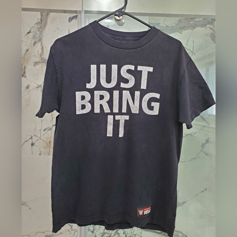 WWE The Rock T-Shirt Size M